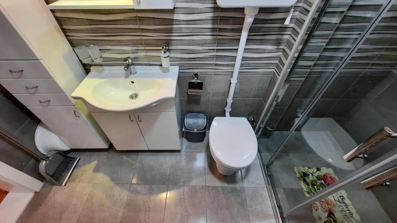 Exclusive Apartment Paracin Exterior photo