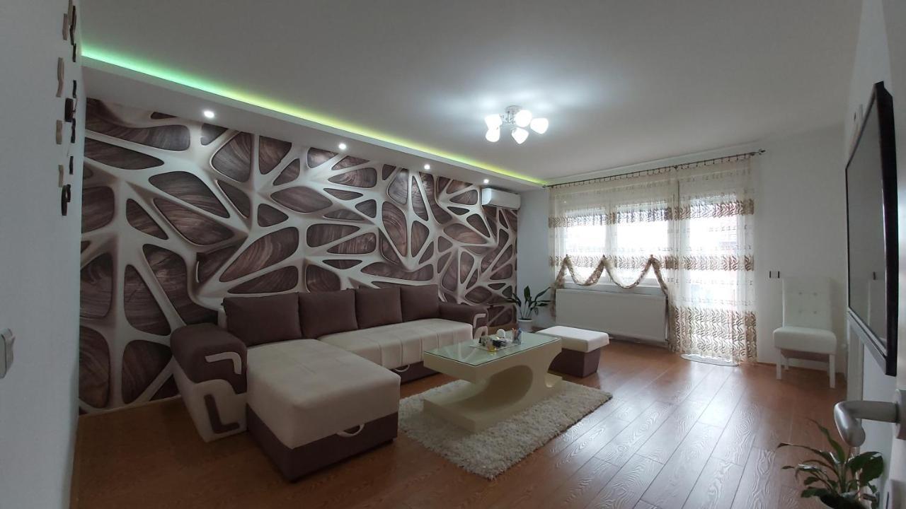 Exclusive Apartment Paracin Exterior photo